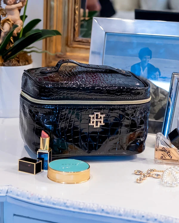 Caroline Hill - Hampton Train Case - Black Patent EC