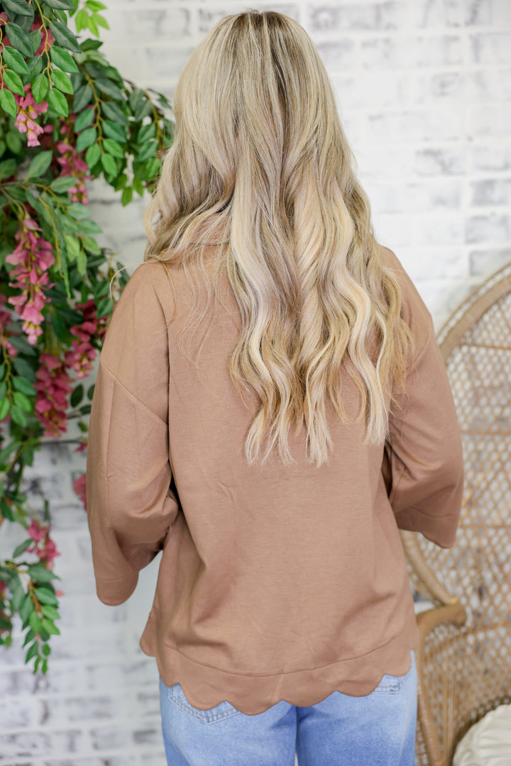 Butter Soft Scallop Edge Top "Mocha Mousse"
