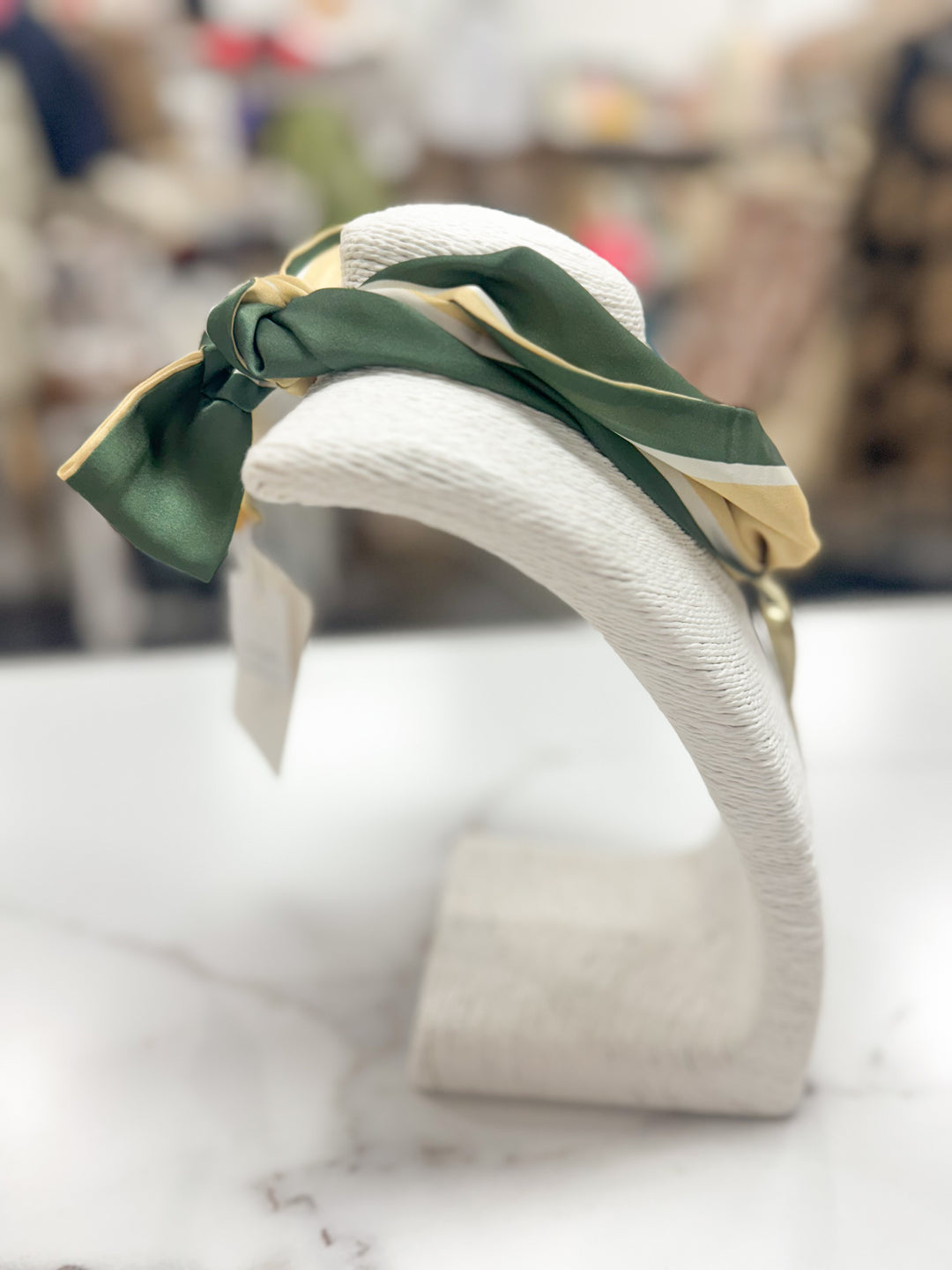 Hart Designs Jewelry - Green/Gold Scarf Necklace "Heart"