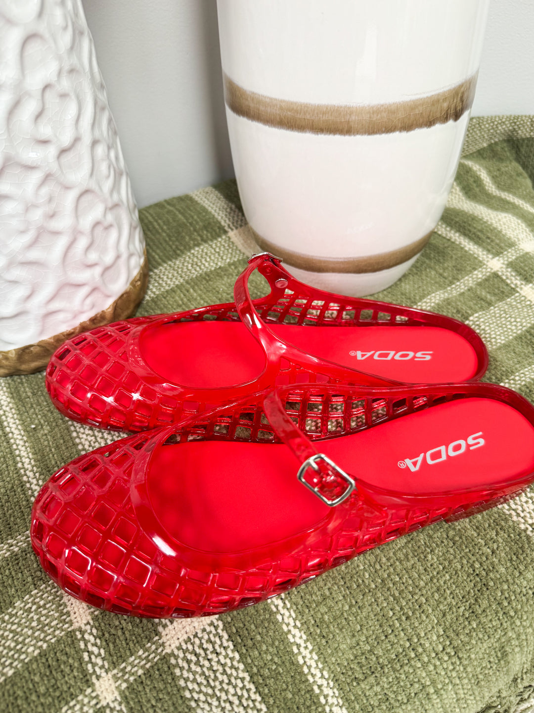 Soda - Slip On Jelly Flat "Red"