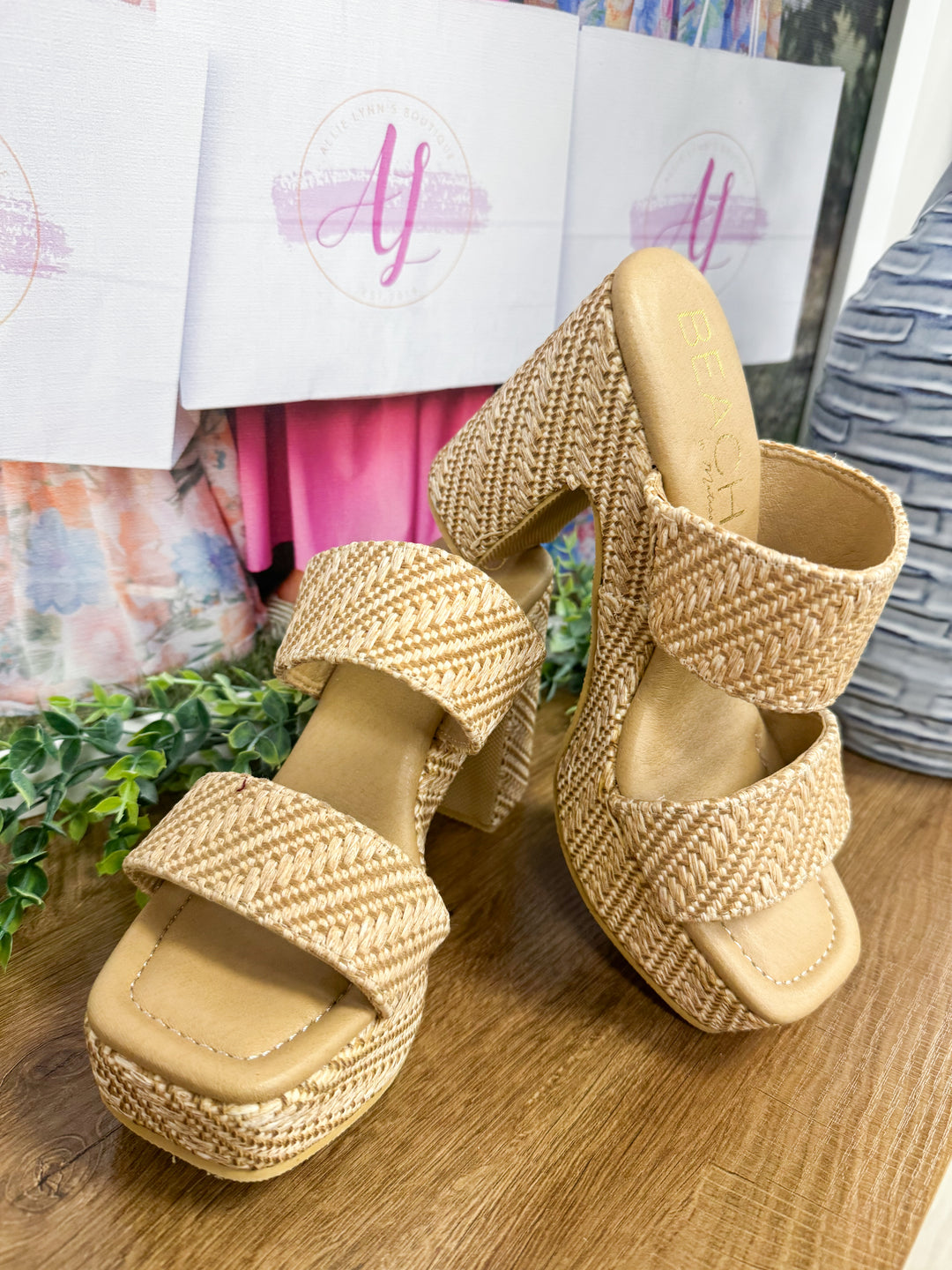 Matisse - Gem Platform Heel "Tan"