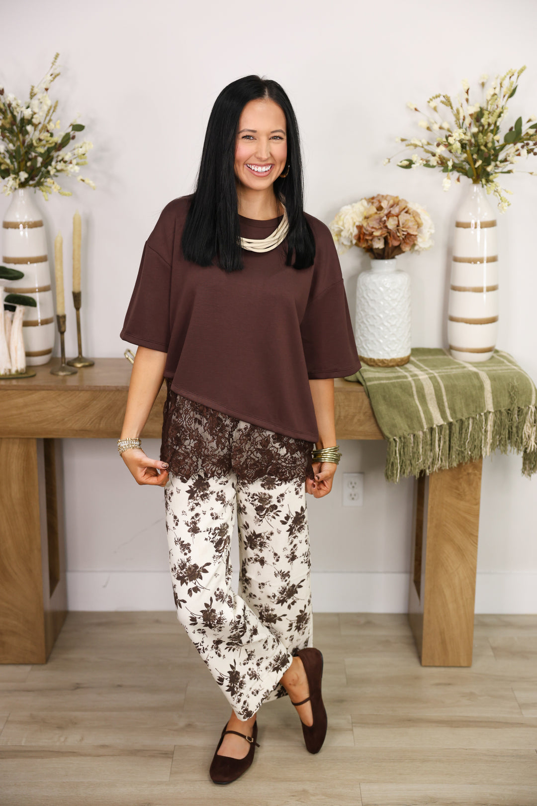 Solid Short Sleeve Knit Top W/ Scallop Lace Hem Detail "Brown"