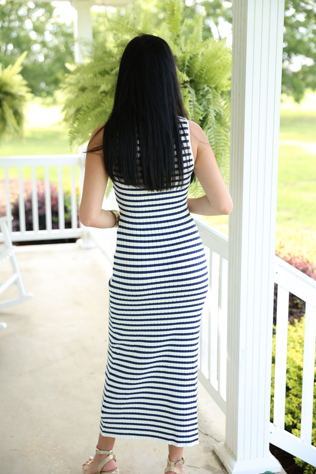 Sleeveless Round Neck Striped Rib Sweater Midi Dress "White/Navy"