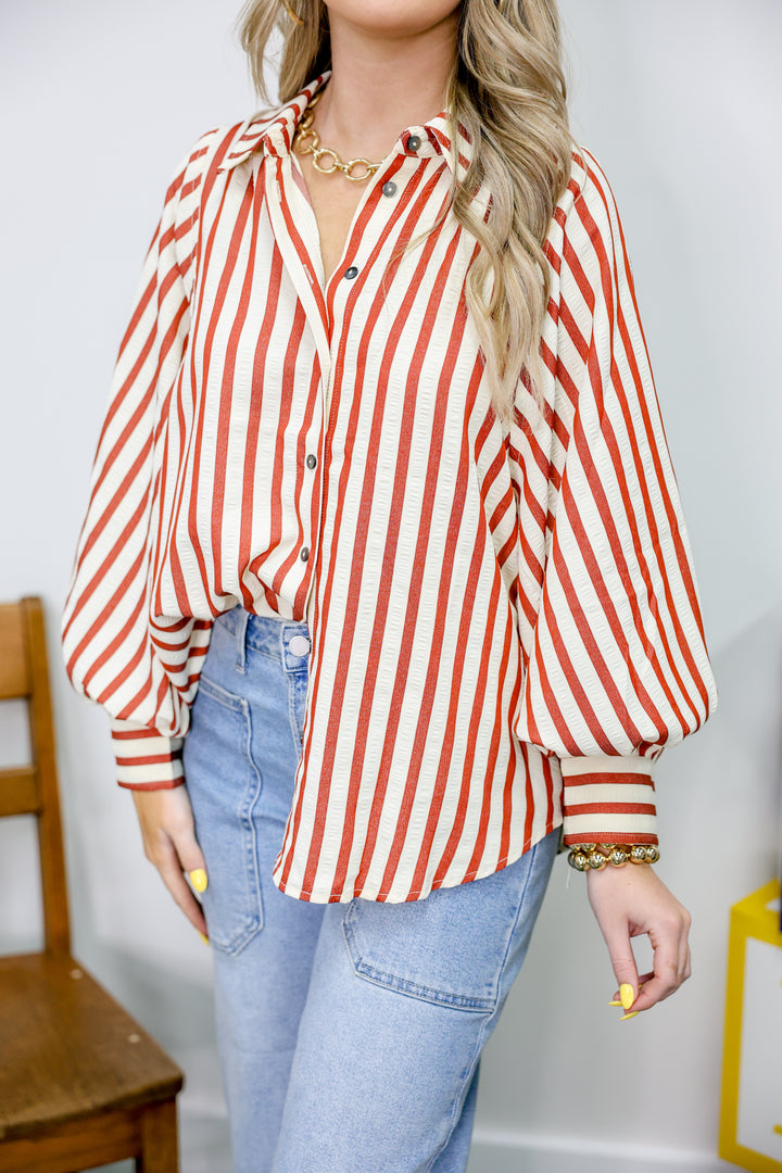 Stripe A Pose Top "Rust"