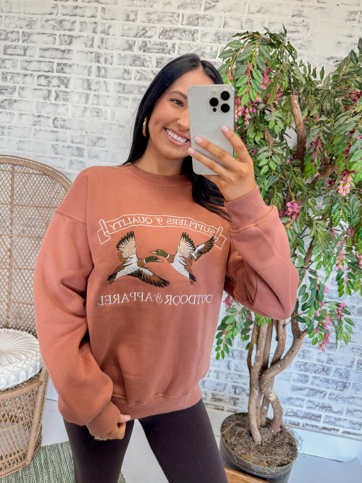 Flying Duck Graphic Sweatshirt "Cinnamon"