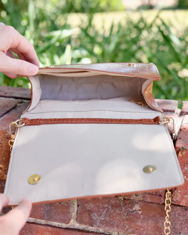 Caroline Hill - Cecilia Circle Logo Handbag "Spotted Saddle"