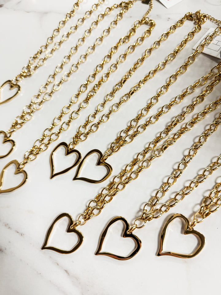 Hart Designs - Gold Heart Necklace