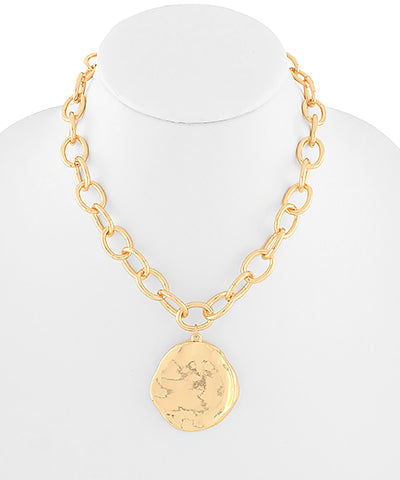 Gracious Gold Necklace