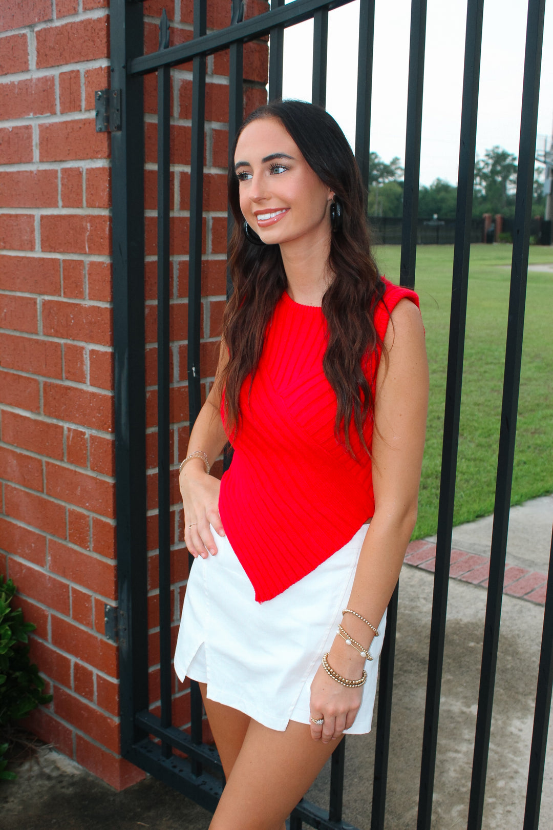 Red Scarf Hem Sleeveless Sweater Top