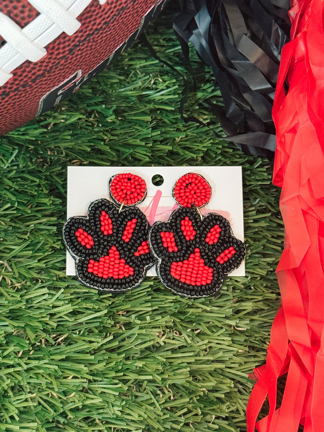 Dawg Paw Earrings "Black/Red"