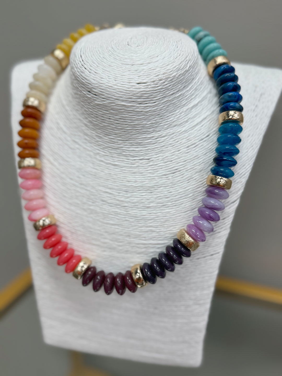 Blake Beaded Necklace "Multi Color"