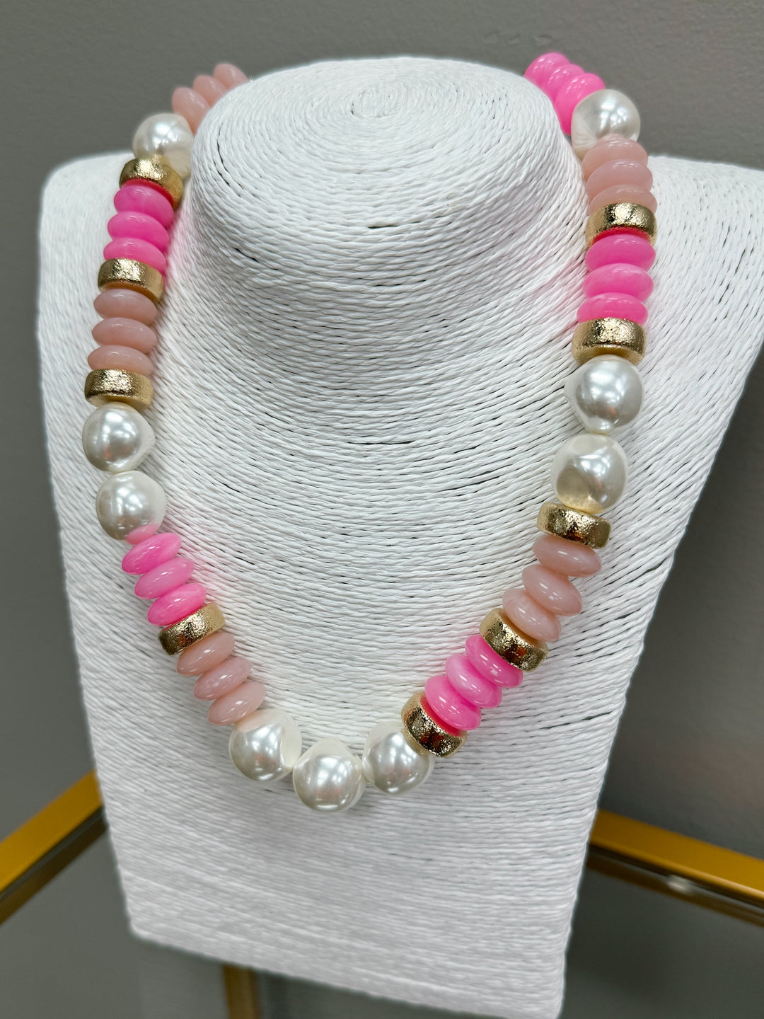 Blake Beaded Necklace "Pink/Pearl"