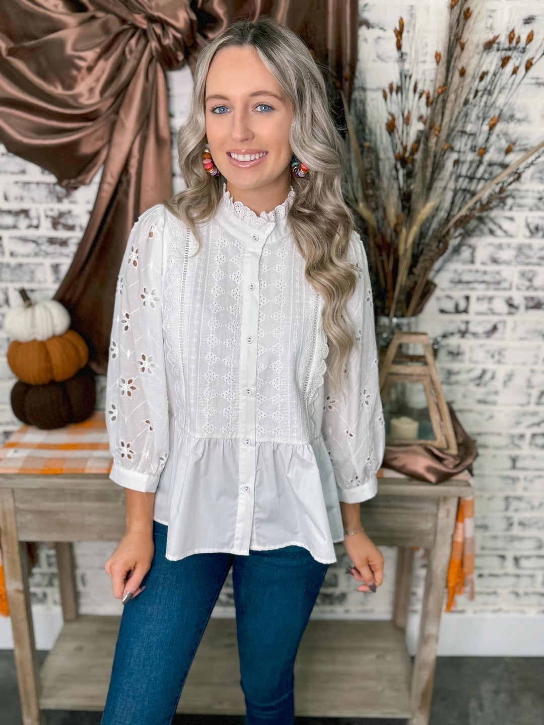 Ever After Eyelet Blouse "Off White"