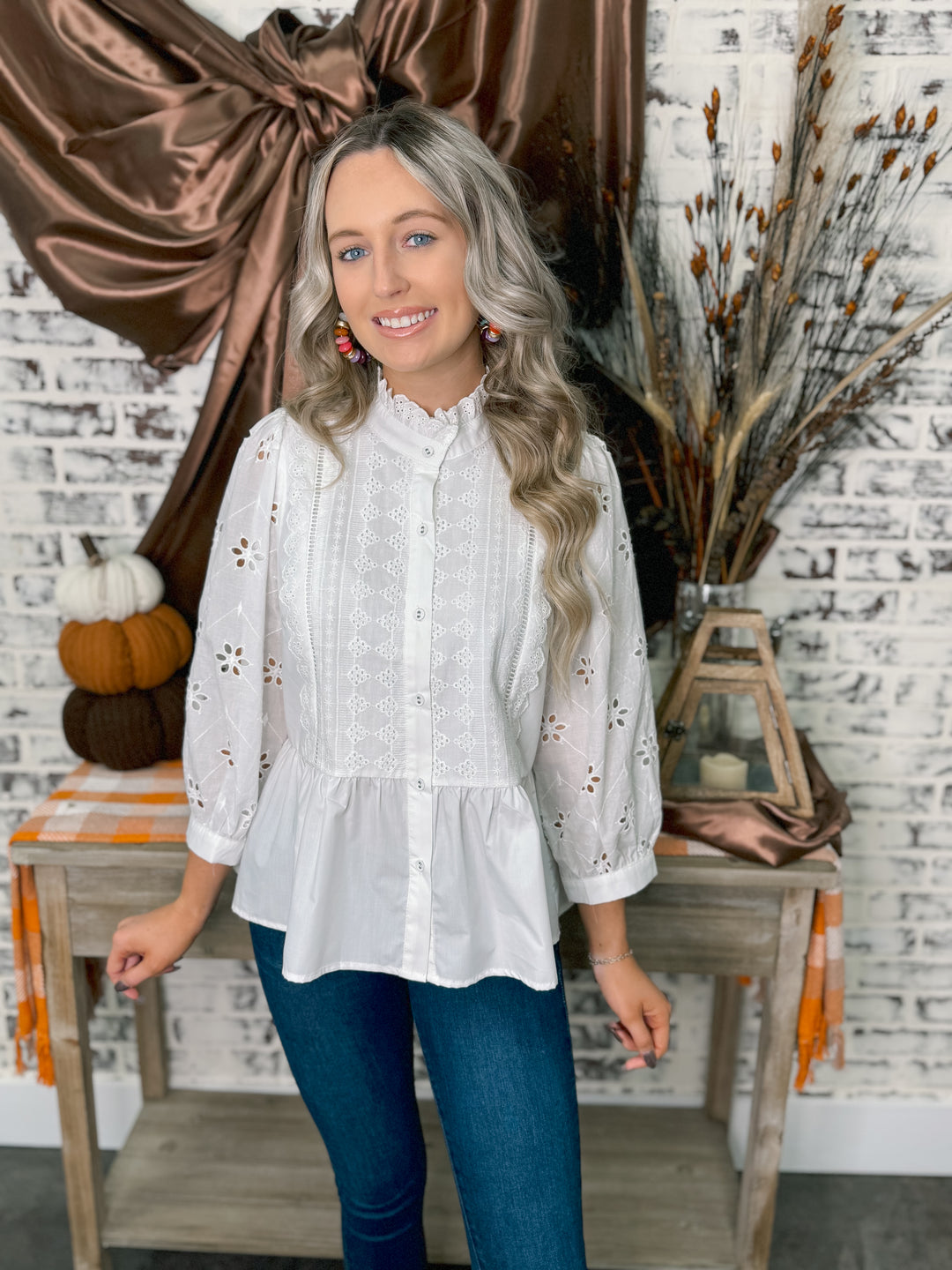 Ever After Eyelet Blouse "Off White"