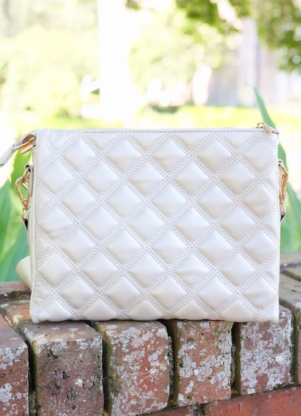 Caroline Hill - Ariana Crossbody "Pearl Quilted DQ"