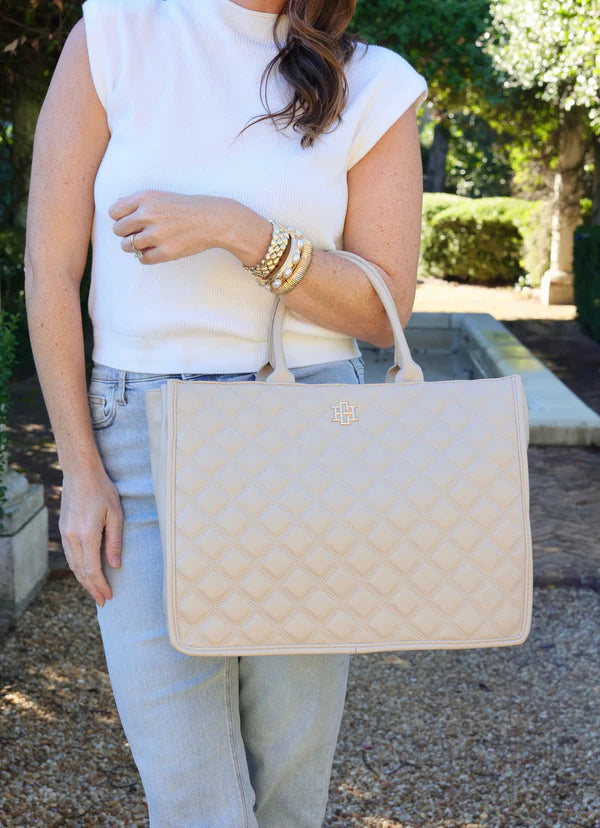 Caroline Hill - Niall Tote "Nude Quilted DQ"