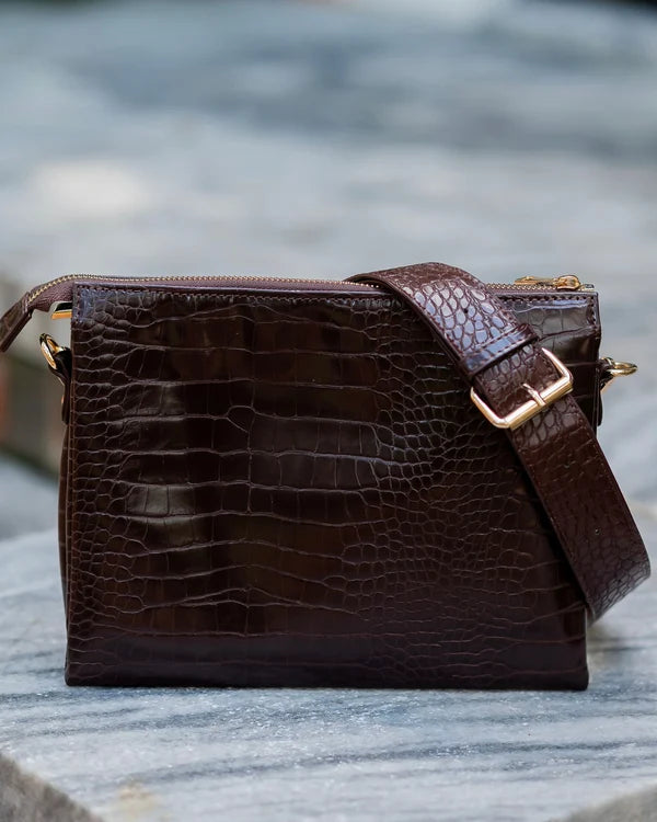 Caroline Hill - Ariana Crossbody - Chocolate EC