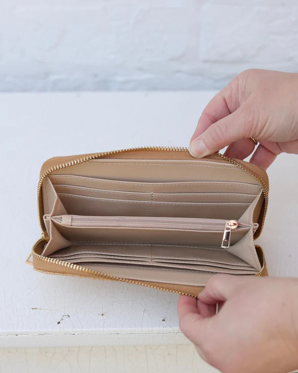 Caroline Hill - Penelope Wallet - Woven Almond