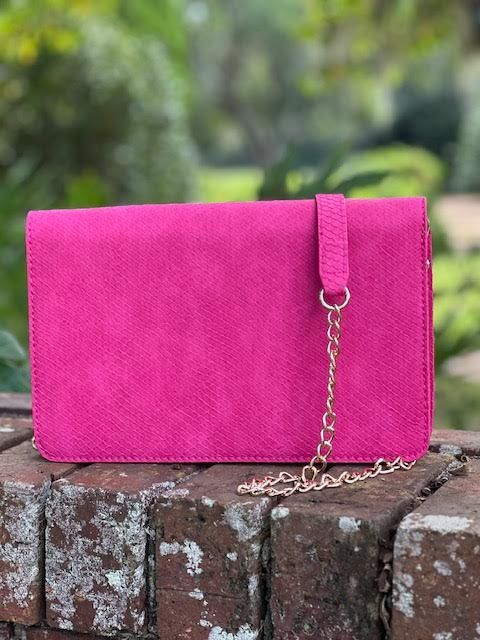 Bryn Clutch/Crossbody "Fuchsia"