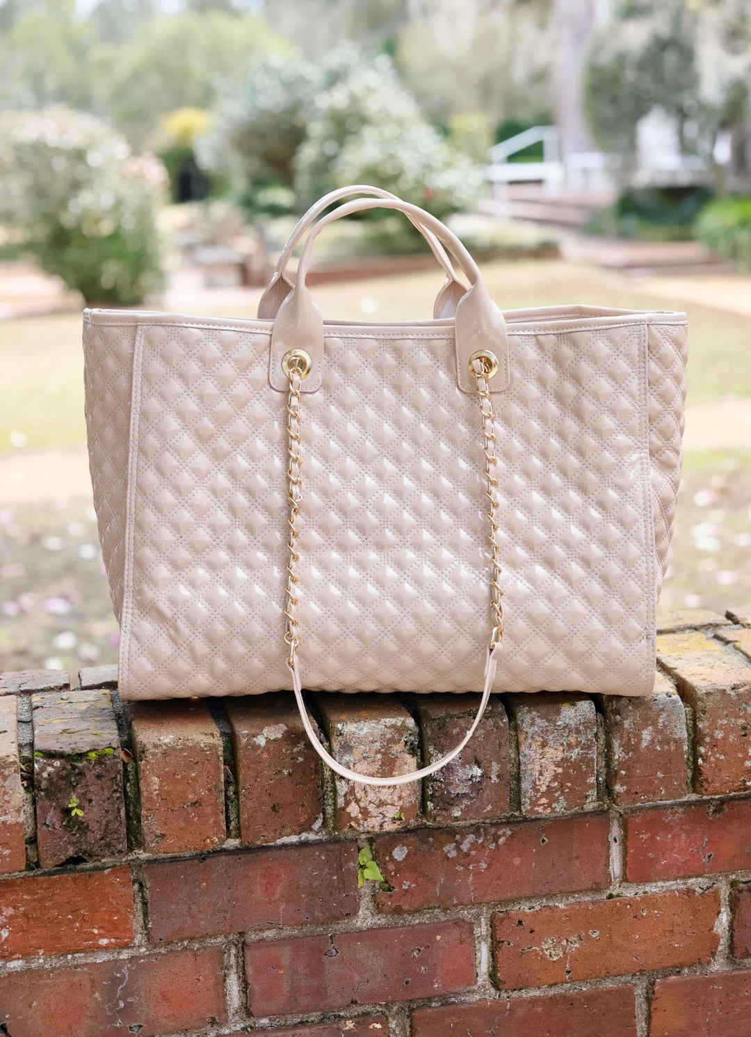 Caroline Hill Melissa Tote Bag "Nude Patent SQ"