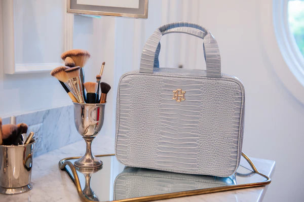 Caroline Hill - Punta Cana Large Case "Baby Blue EC"